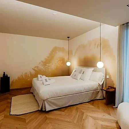 Hotel Petit Luxe 2*