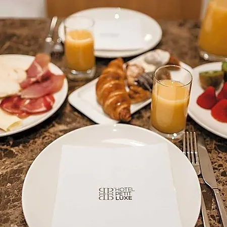 Hotel Petit Luxe Matadepera
