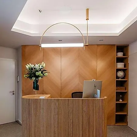 Hotel Petit Luxe